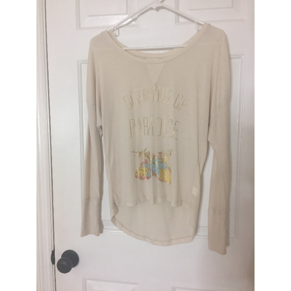 Long sleeve shirt